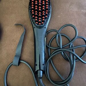 Black Hair Straightening Brush